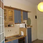Appartement Market *